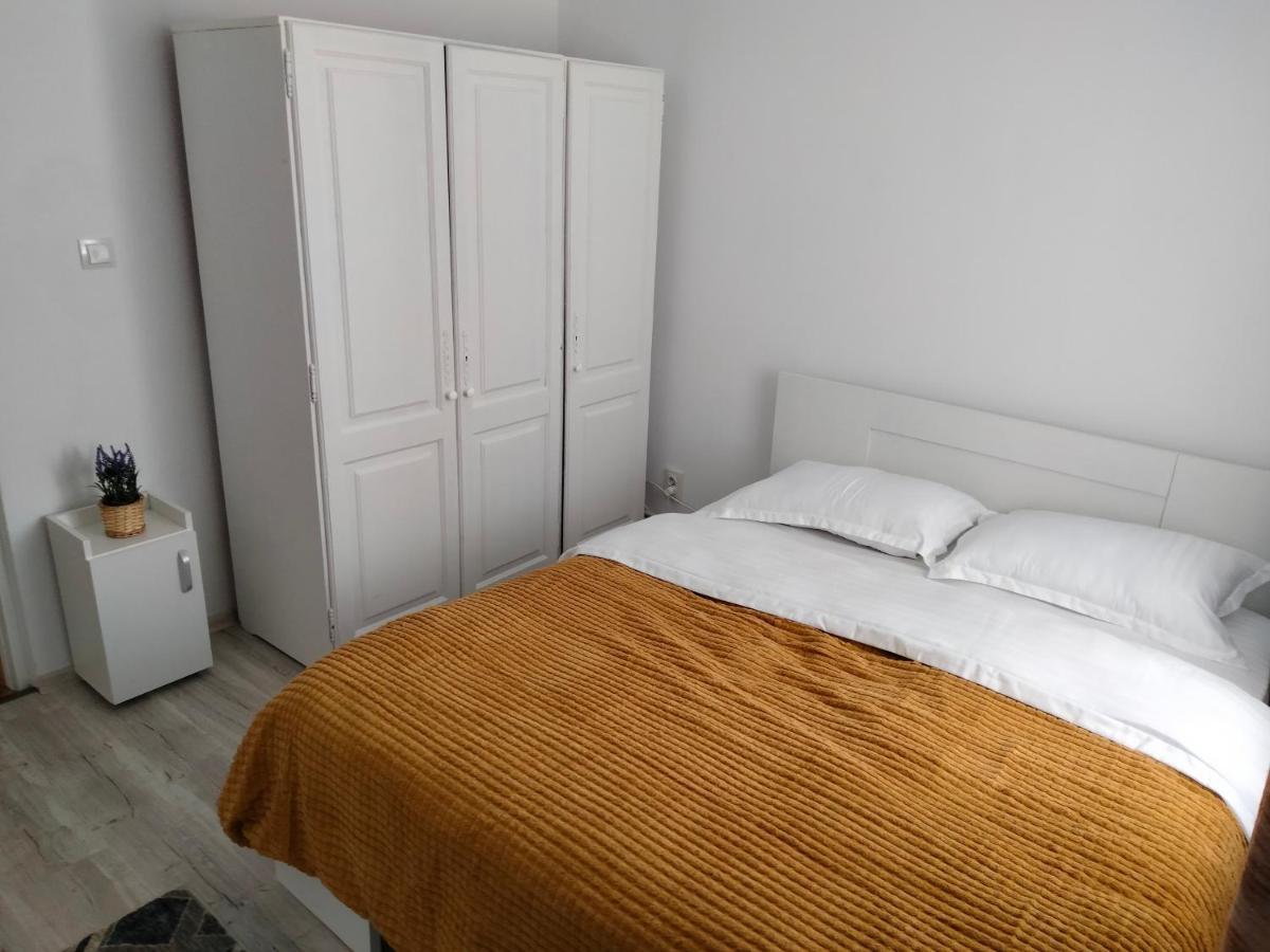 Bulevard Apartament Διαμέρισμα Άλμπα Ιούλια Εξωτερικό φωτογραφία